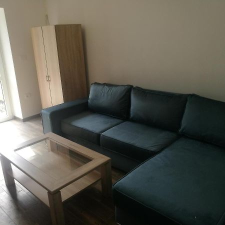 Apartma Burjuca Apartment อายดอฟช์ชีนา ภายนอก รูปภาพ