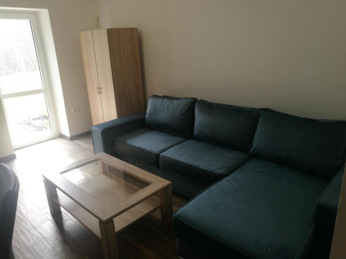 Apartma Burjuca Apartment อายดอฟช์ชีนา ภายนอก รูปภาพ
